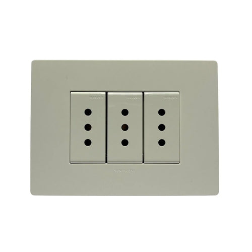 Enchufe Triple 10A Armado S32 Blanco