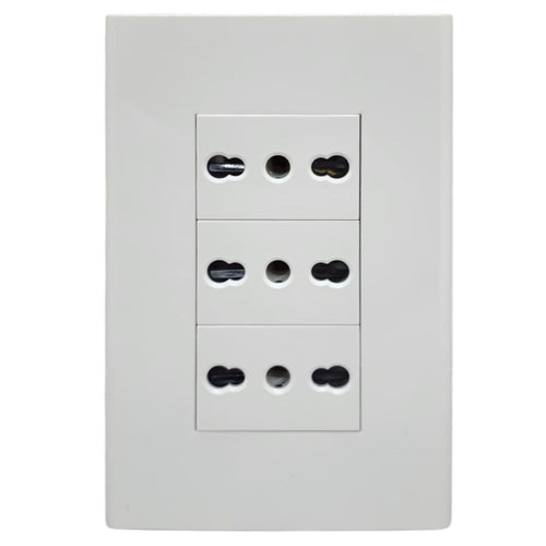 Tomacorriente 10A/16A Triple Blanco Clio