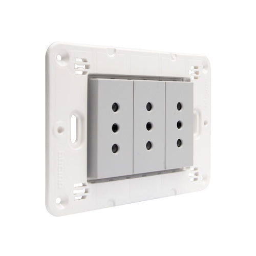 Tomacorriente Triple 10A Gris Semi Armado Matixgo