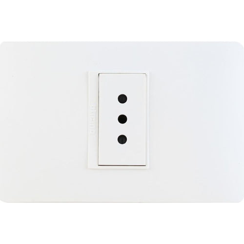 Tomacorriente Simple 16 A Blanco