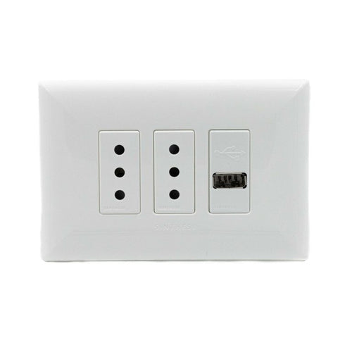 Enchufe 10 A Blanco