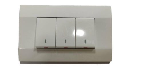 Interruptor triple 9/32 10A Blanco K-P03 