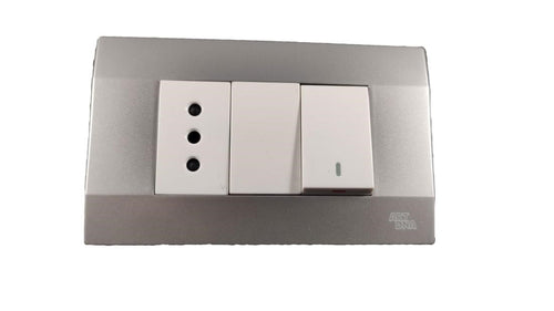 Interruptor 9/12 + Enchufe simple 10A Plata K-P03 